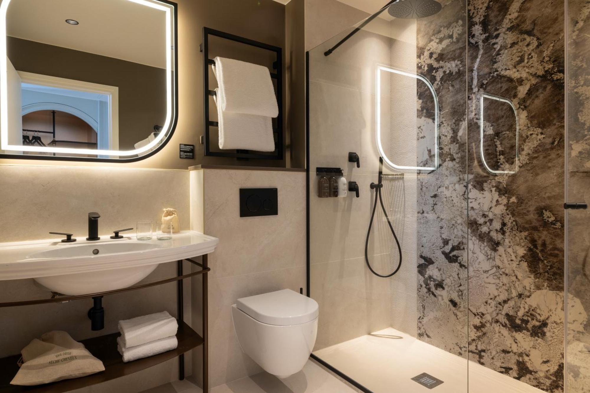 Hotel L'Ormaie & Spa Paris Exterior photo